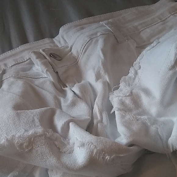 2026 White Distressed Frared Robin Denim Jeans White AF1S.….Man! - Picture 1 of 4